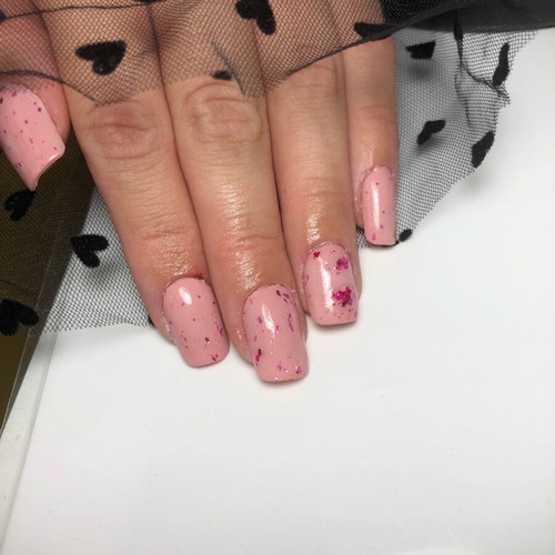 Press On Nails Καινούργια, χειροποίητα σε σχήμα και χρώμα επιλογής