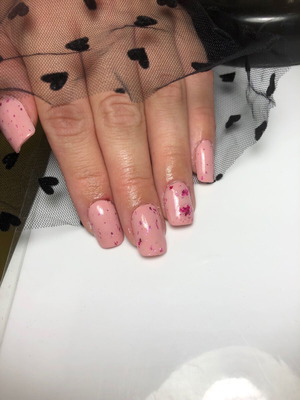 Press On Nails Καινούργια, χειροποίητα σε σχήμα και χρώμα επιλογής