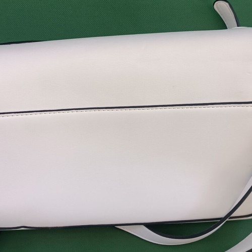 Cafènoir white bag like new with gold clasp and crystals