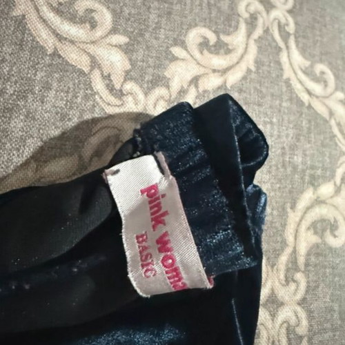 Velvet pants like new