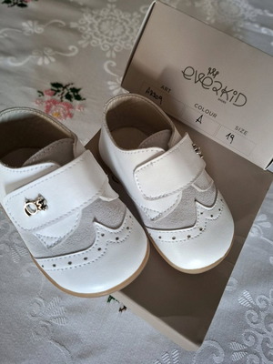 Baby leather shoes No19 Everkid new, white-gray
