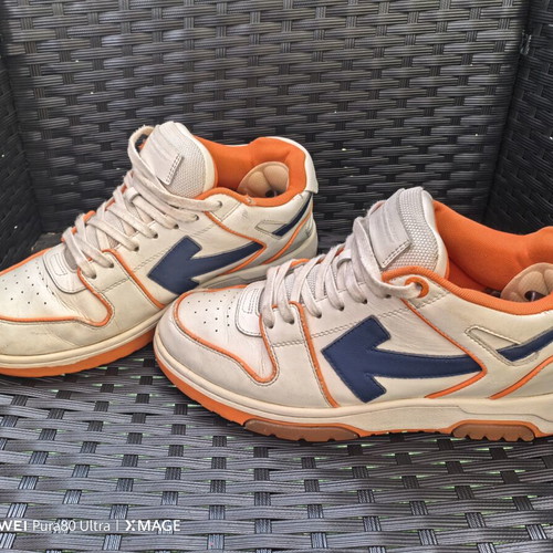 Off-White Out of Office sneakers used, size 43
