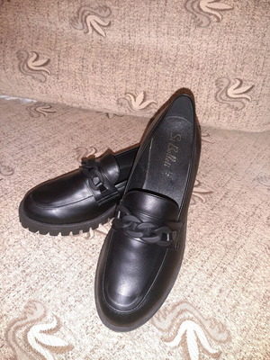 Loafers Si Bolleti μαύρα τρακτερωτά αφόρετα με διακόσμηση αλυσίδας