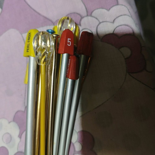 Knitting needles used various sizes up to 6