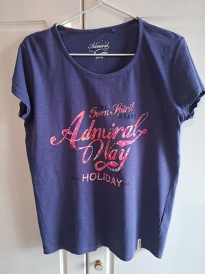 Admiral T-Shirt L Blue and Purple New with Print