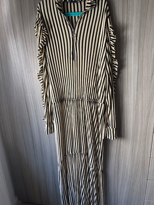 Dress zara