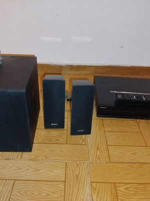 Sony 3D Blu-ray home cinema system with speakers and remote