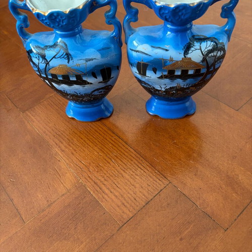 Antique vases from England like new, set of 2 with Japanese motif