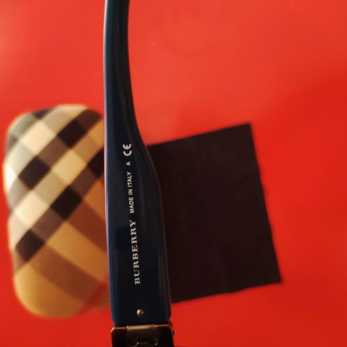 Burberry 4062 sunglasses petrol color like new