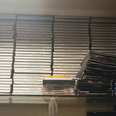 DVD collection used, 300 pieces, almost unused