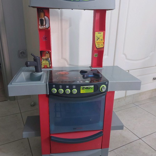Smoby mini Tefal kitchen used with various kitchen accessories