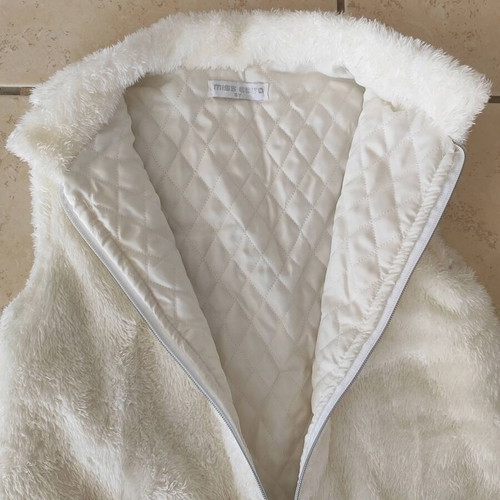 Miss Evita fur vest new, size 6, white