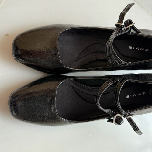 Envie Shoes Black Pumps New, Size 40