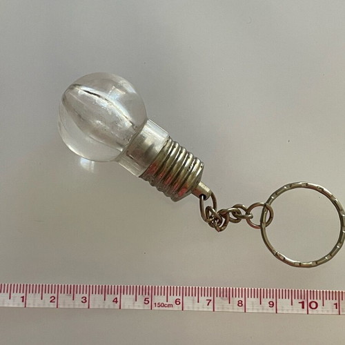 Light bulb keychain used with light