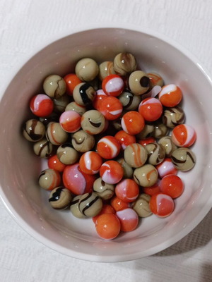 Marbles new, 80 pcs φ16 + 2 pcs φ25