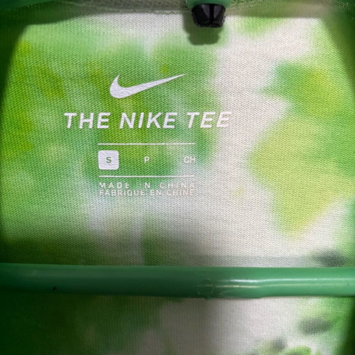 Nike Air Max 90 Tie Dye men's shirt lightly used