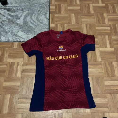 Barca Pique Barcelona jersey like new official replica