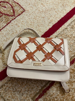 DOCA crossbody bag like new