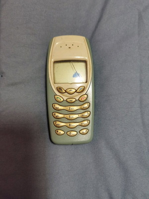 Nokia 3410 used turquoise device