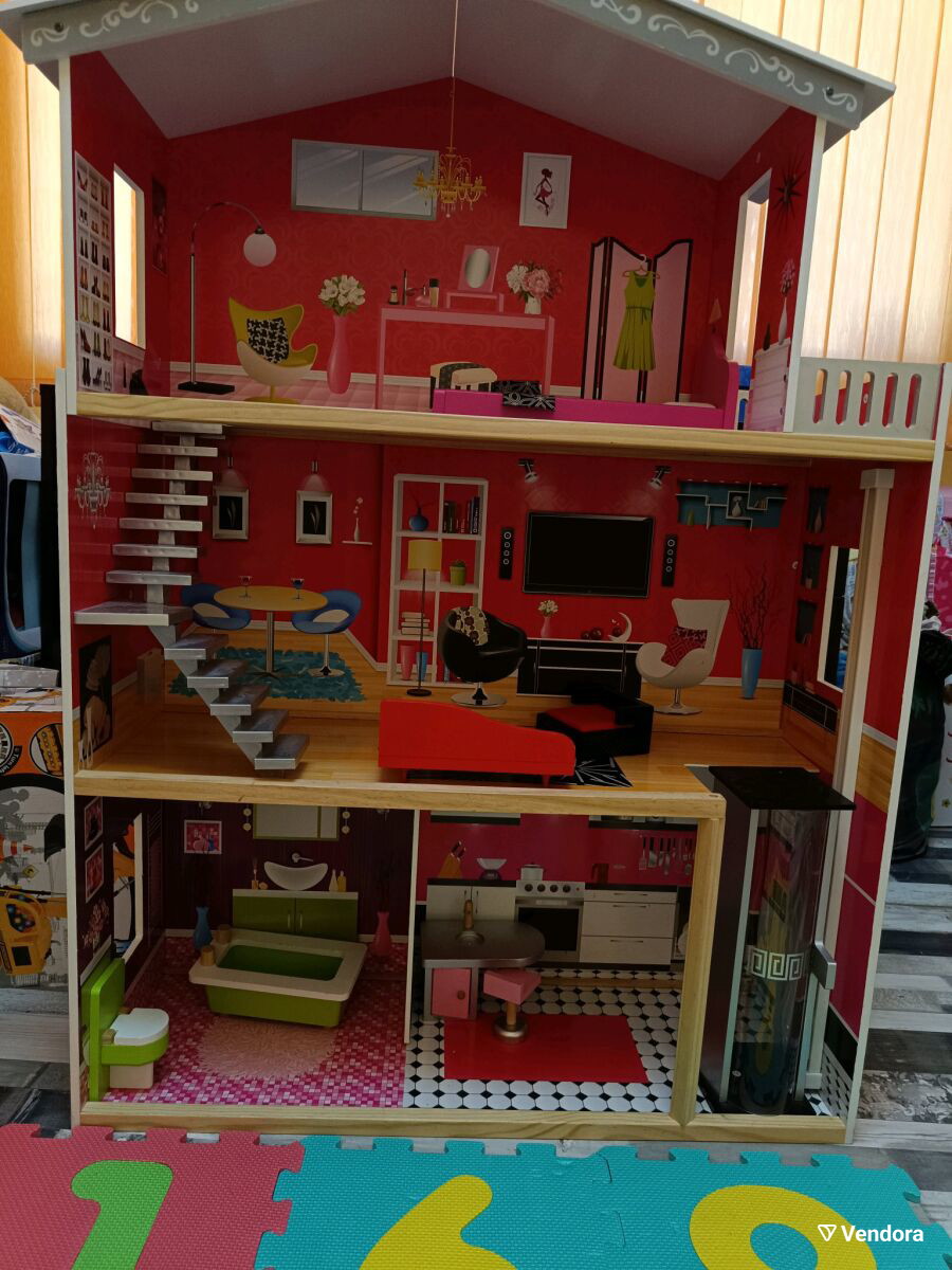 Barbie dollhouse on 3 floors used but… - € 70,00 - Vendora.cy