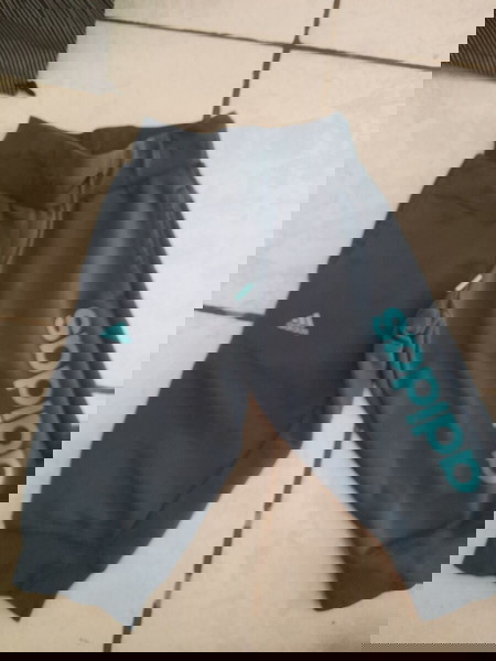 Αdidas φόρμα κάπρι για 4-5ετών