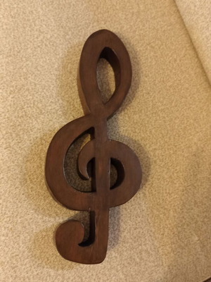 Handmade wooden treble clef wall decor like new, approx. 40cm