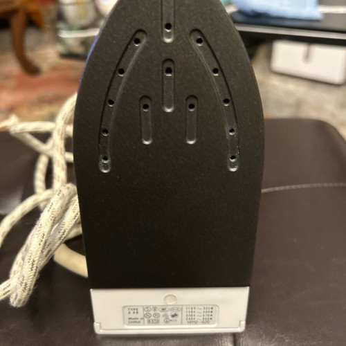 Moulinex travel iron like new