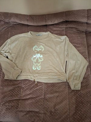 Beige velour wide-fit shirt like new for 12-14 years old