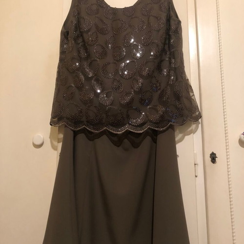 Evening formal satin set
