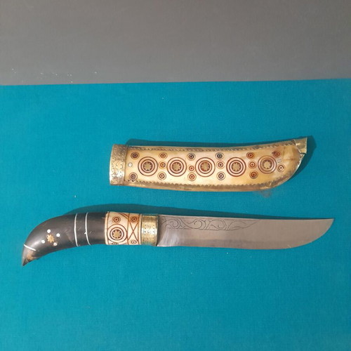 Decorative handmade knife with horn like new