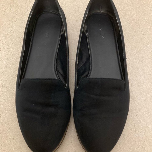 Women's shoes dark blue like new, size 39