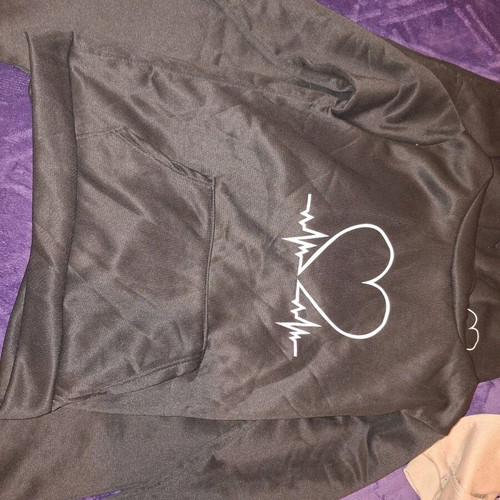 Sportswear set 2XL like new, black with heart design