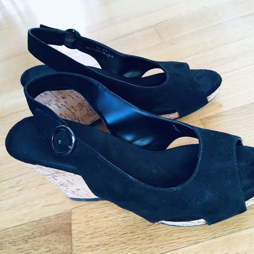 Black suede leather platform sandal, women's size 39