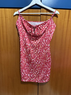 Floral short dress new, size XL, red