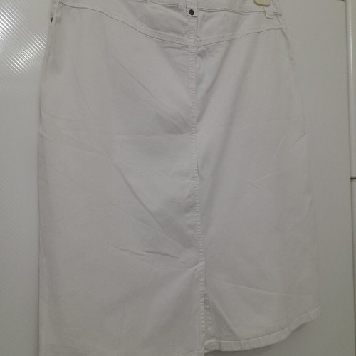 White Jean Skirt C&A Canda Collection size 44/46 like new