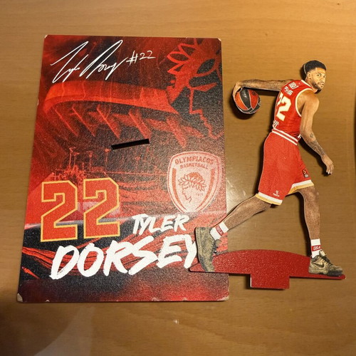 Olympiacos BC 3D Autograph Wooden Stand Tyler Dorsey #22 new, authentic