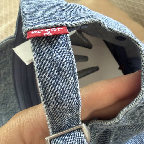 Levi's Denim Hat new, acid wash blue cotton