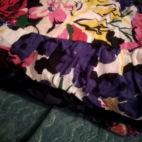 Floral women's dresses like new, pack of 3 pieces