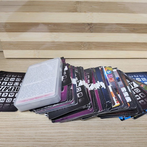Yperatou cards like new, complete pack