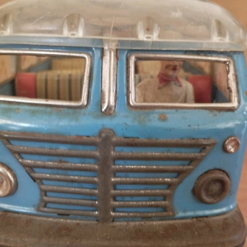Bus from the 1950s used