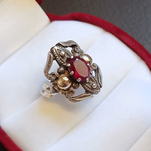 Silver gold ring with ruby, like new