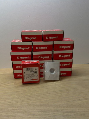 Legrand antenna socket plates pack of 15 new