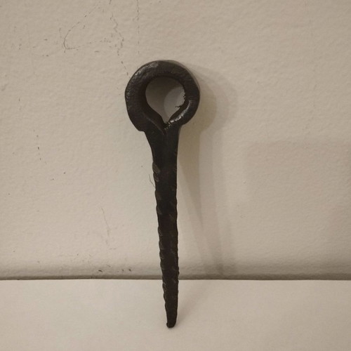 Door hinge used, old from 1920