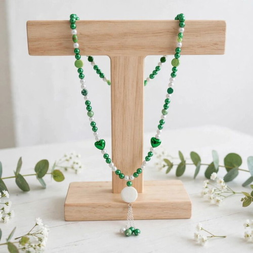 Handmade acrylic beaded necklace and earrings set green and white, new
