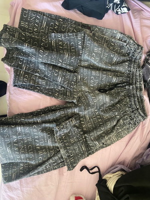 Kitchen pants used, size L