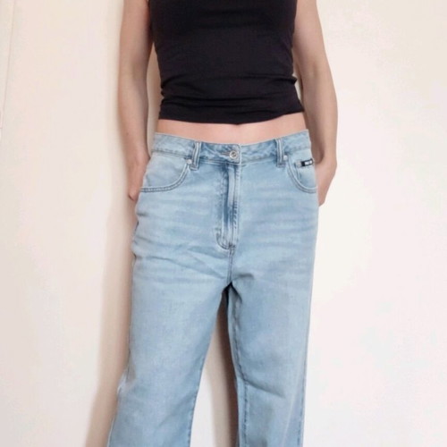 DKNY women's baggy jeans light blue, new, size L