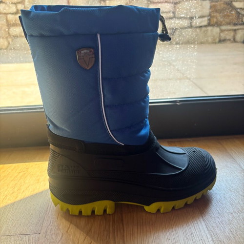Hanki CMP No.35 Kids Snow Boots like new