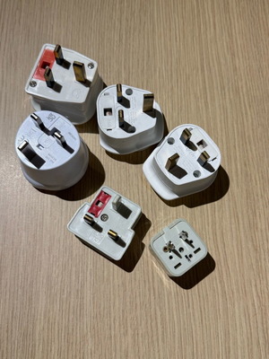 Plug adapter αντάπτορες σαν καινούργιο