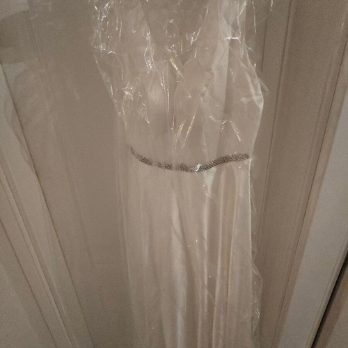 Wedding dress satin with tulle underskirt, like new, princess style, size XL