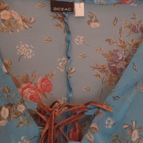 Zic Zac tunic like new